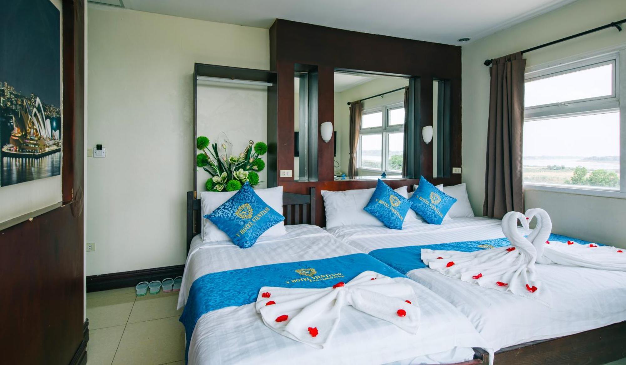 V Hotel Vientiane Exterior foto